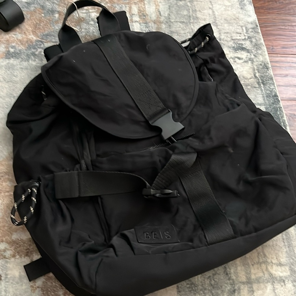 Beis “The Sports BackPack”